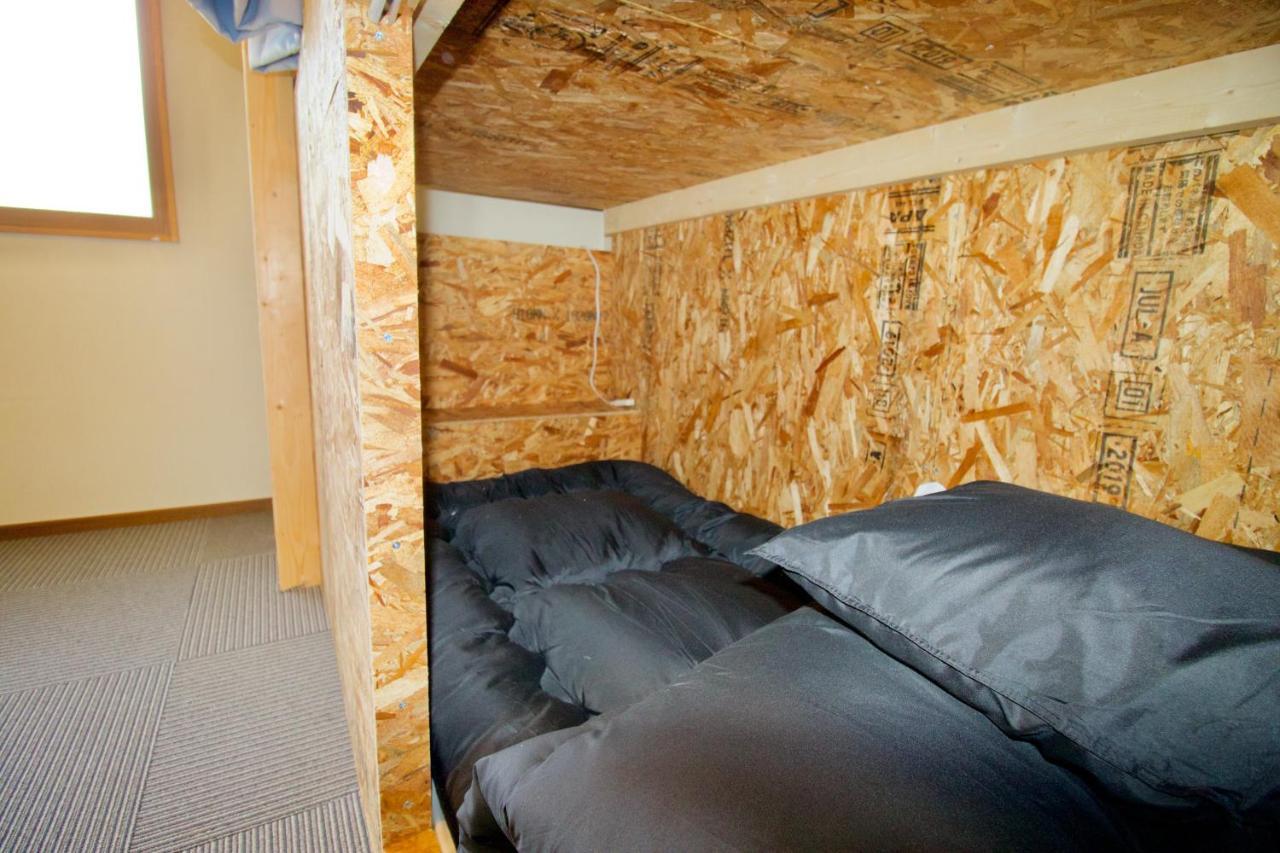 Clione Campground Hostel ชาริ ภายนอก รูปภาพ
