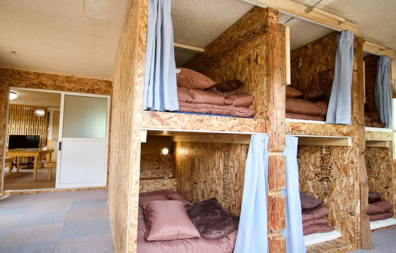 Clione Campground Hostel ชาริ ภายนอก รูปภาพ