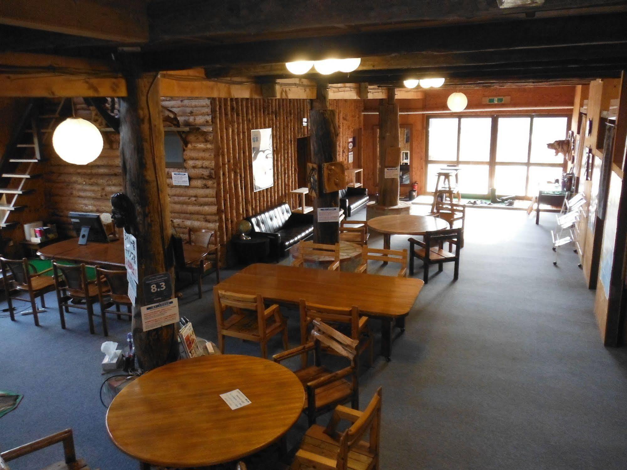 Clione Campground Hostel ชาริ ภายนอก รูปภาพ