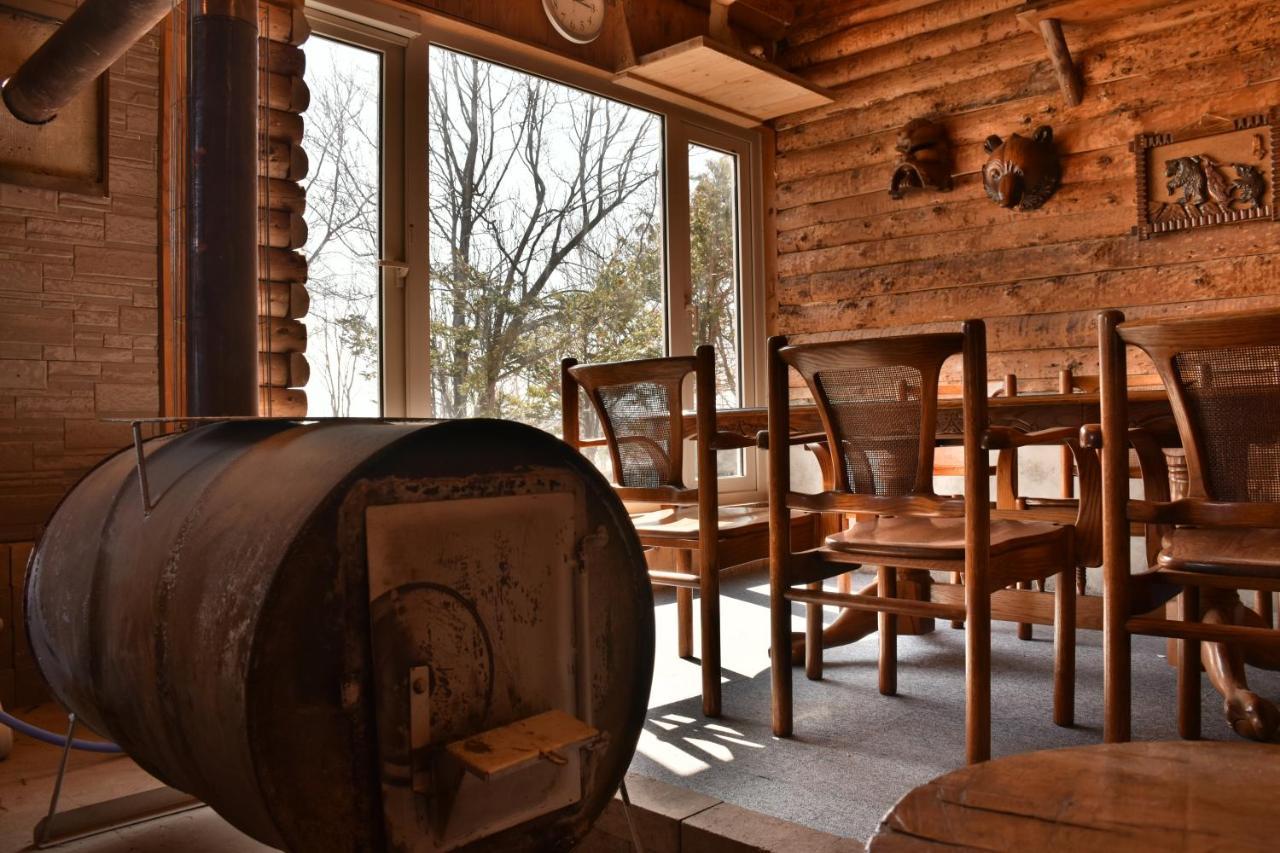 Clione Campground Hostel ชาริ ภายนอก รูปภาพ