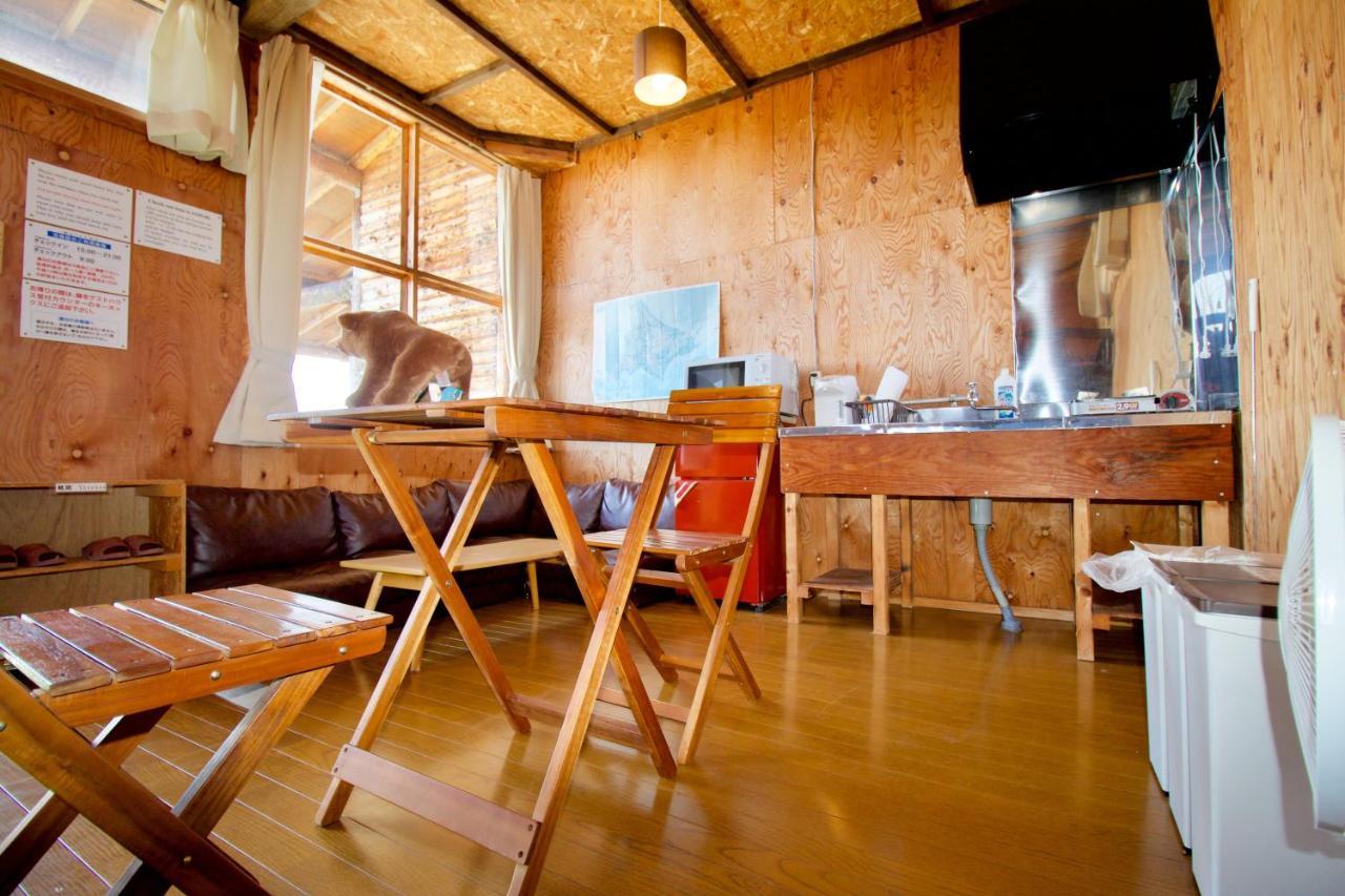 Clione Campground Hostel ชาริ ภายนอก รูปภาพ